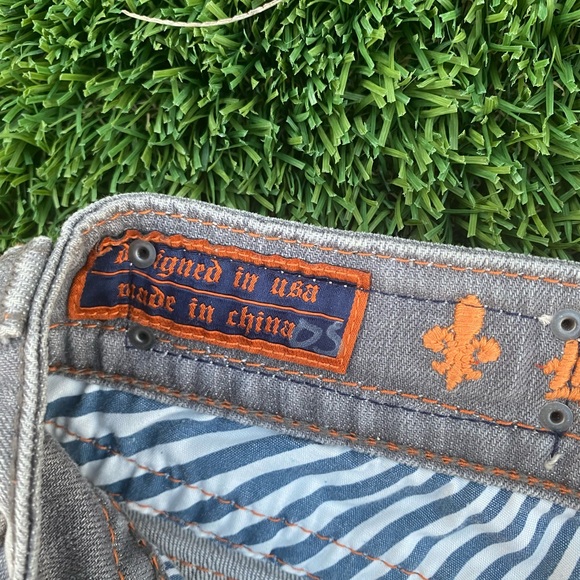 Women’s Gray Rock Revival Jeans - Size 28 - Picture 5 of 8